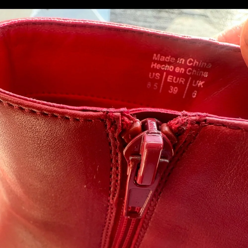 Aldo Red Leather Heeled Booties, size 8.5 - Picture 4 of 4